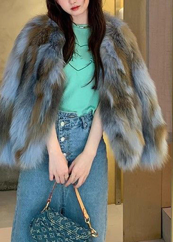 Gracefully Styled Coat for Any Occasion