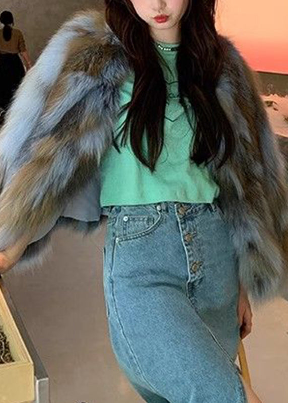 Gracefully Styled Coat for Any Occasion