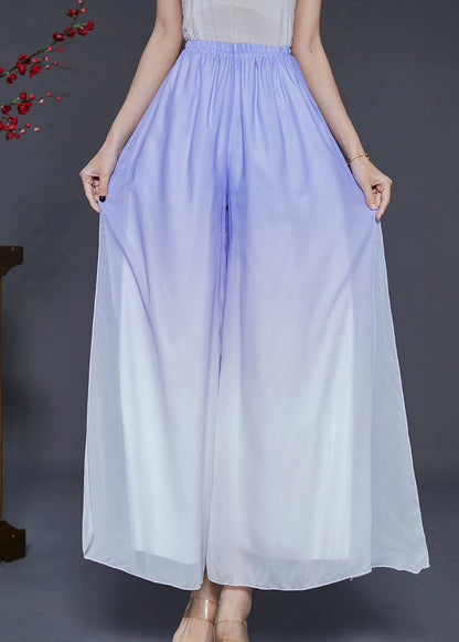 Well Tailored Pants with a Graceful Silhouette