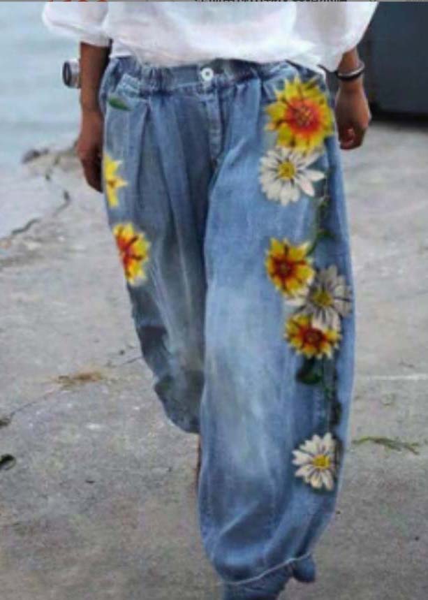 Elegantly Styled Pants for Everyday Wear