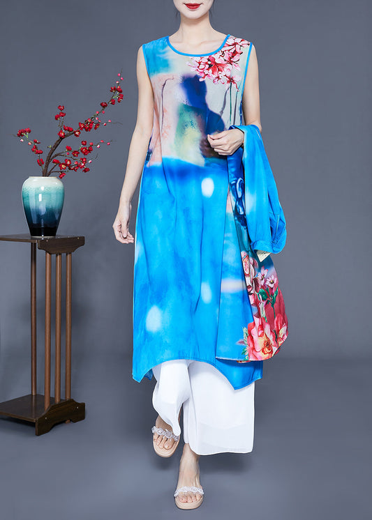 Effortlessly Elegant Garment with a Timeless Design
