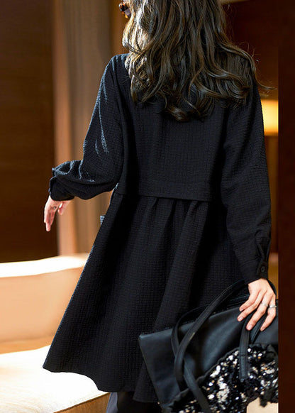 Gracefully Styled Coat for Any Occasion