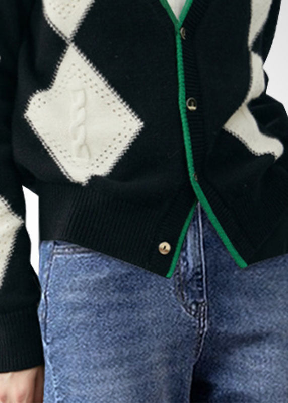 Classic Vintage & Enduringly Stylish Cardigan