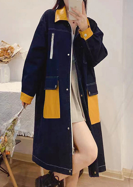 Well Tailored Coat with a Graceful Silhouette