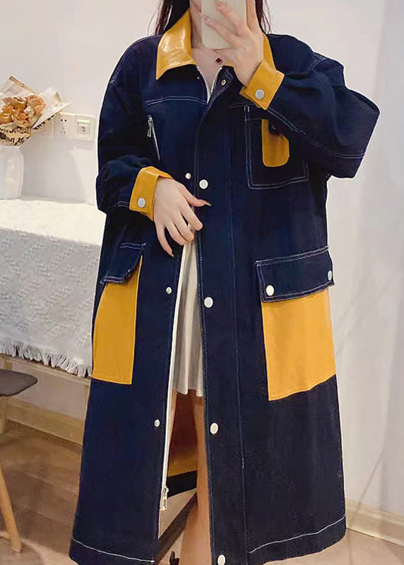 Well Tailored Coat with a Graceful Silhouette