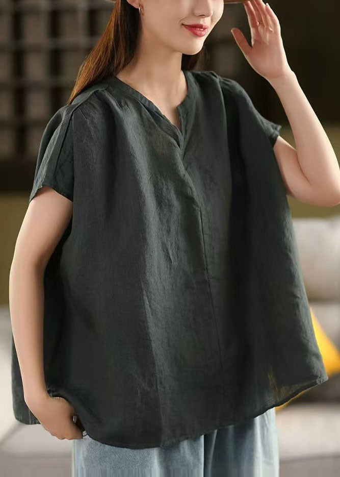 Effortlessly Elegant Garment with a Timeless Design