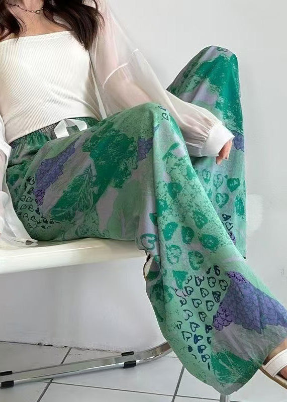 Elegantly Styled Pants for Everyday Wear