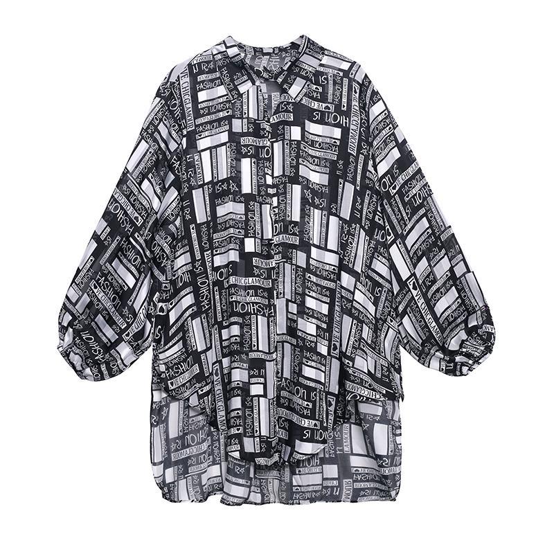Classic Vintage Shirt with a Flattering Fit