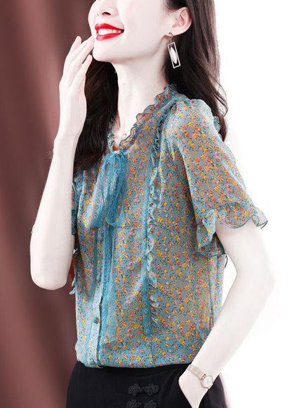 Effortlessly Elegant Blouse with a Timeless Design