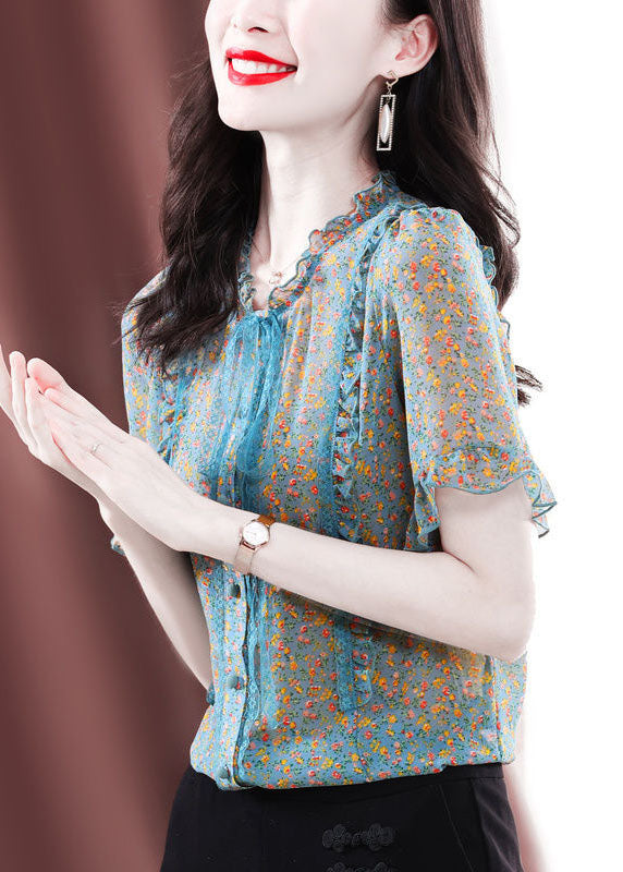 Effortlessly Elegant Blouse with a Timeless Design