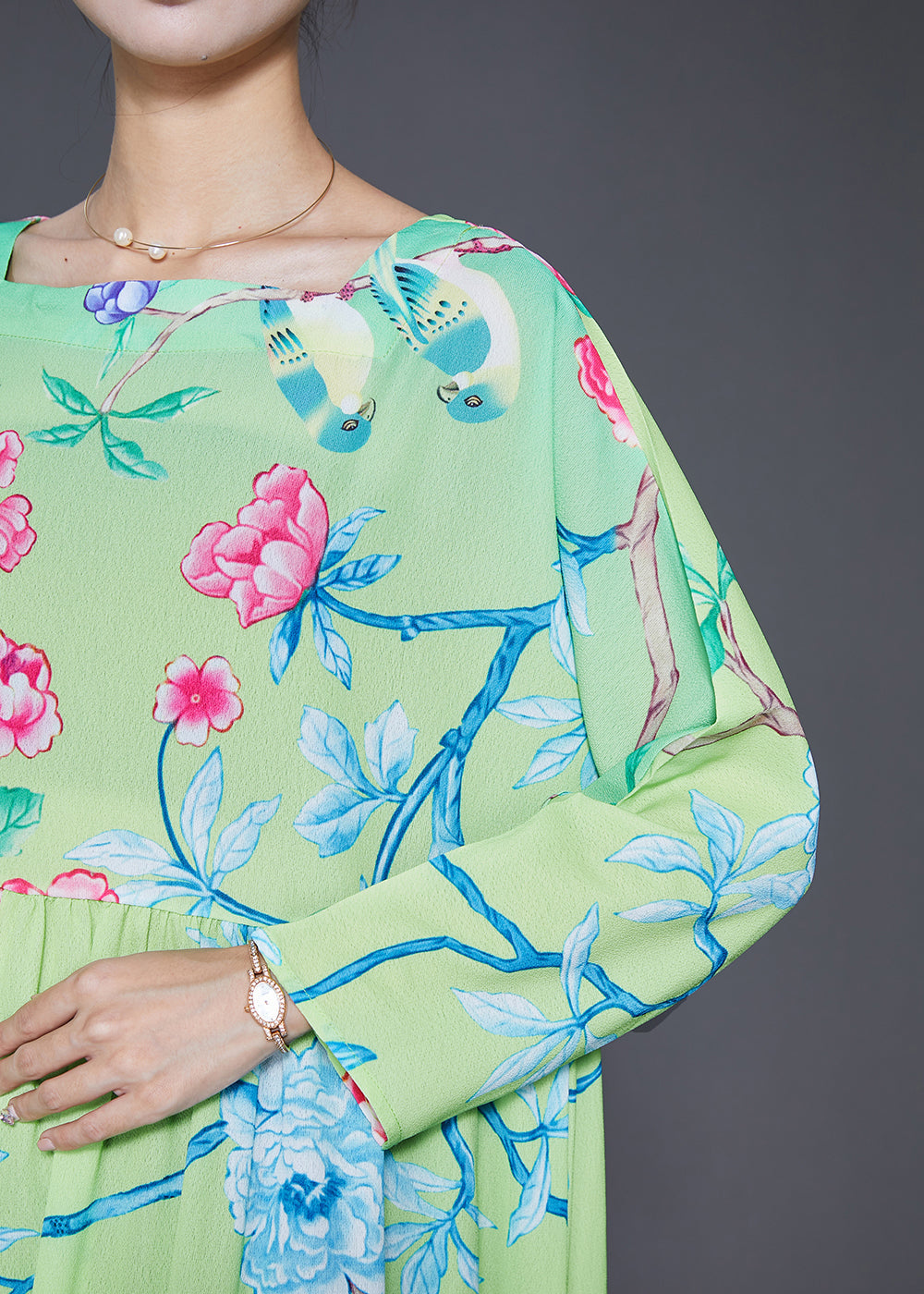 Classic Vintage & Enduringly Stylish Dress