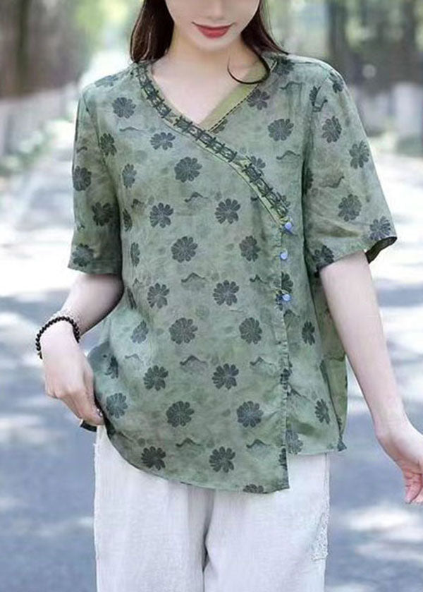 Effortlessly Elegant Shirt with a Timeless Design