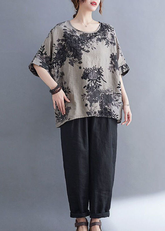 Well Tailored Top with a Graceful Silhouette