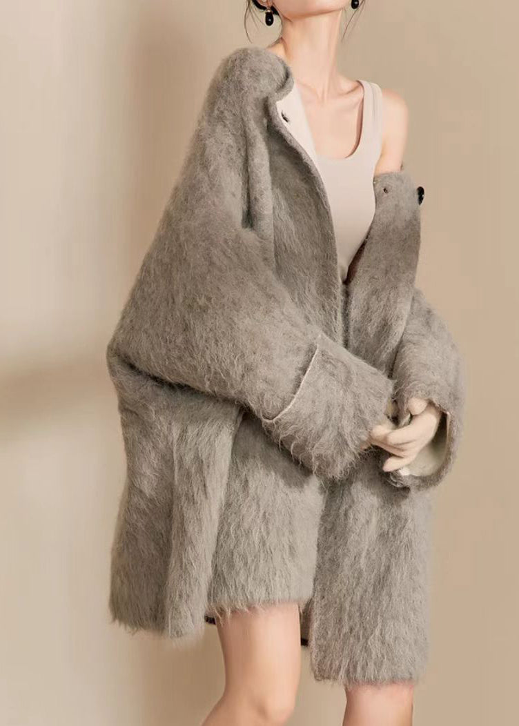 Sophisticated Coat with a Clean Classic Look