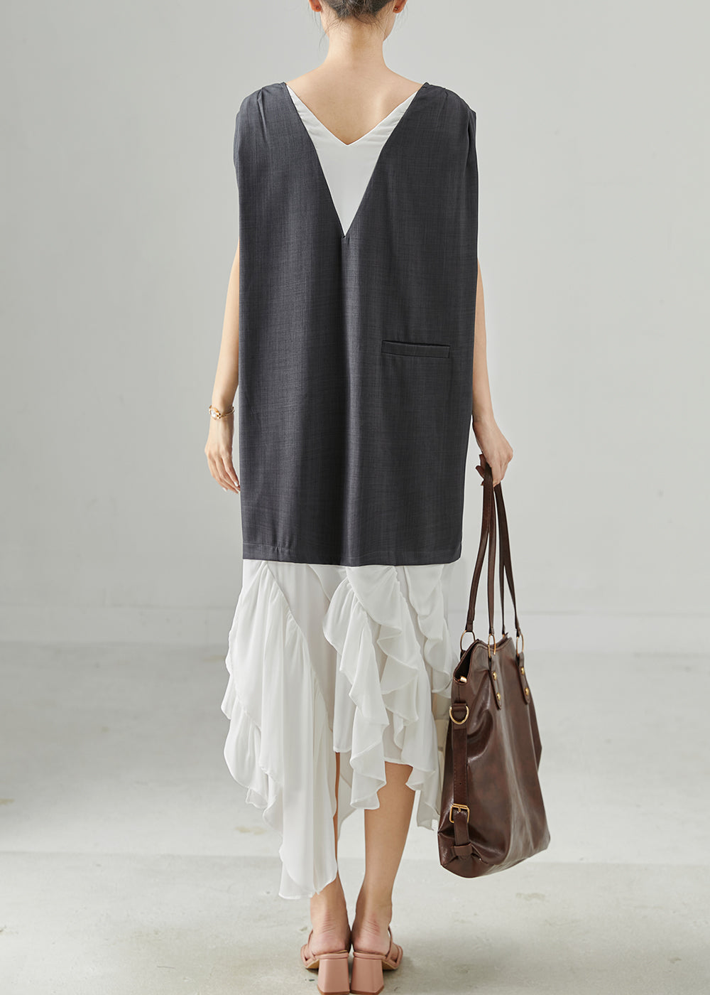 Gracefully Styled Dress for Any Occasion