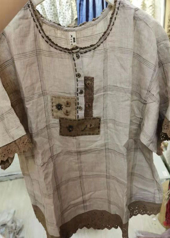 Well Tailored Shirt with a Graceful Silhouette