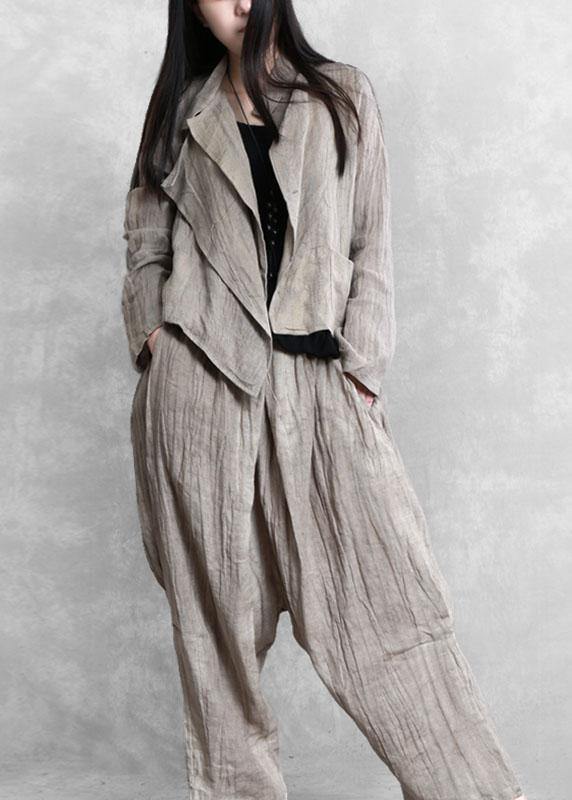 Effortlessly Elegant Garment with a Timeless Design