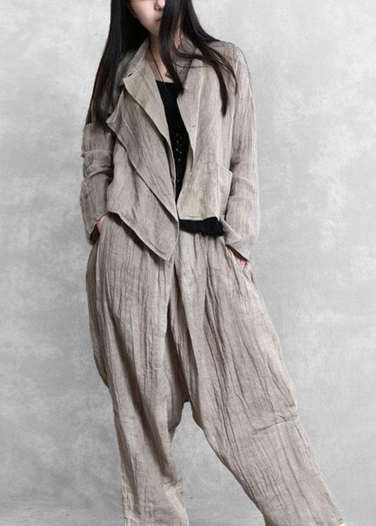 Effortlessly Elegant Garment with a Timeless Design