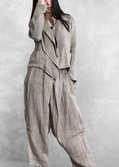 Effortlessly Elegant Garment with a Timeless Design