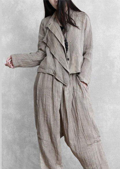 Effortlessly Elegant Garment with a Timeless Design