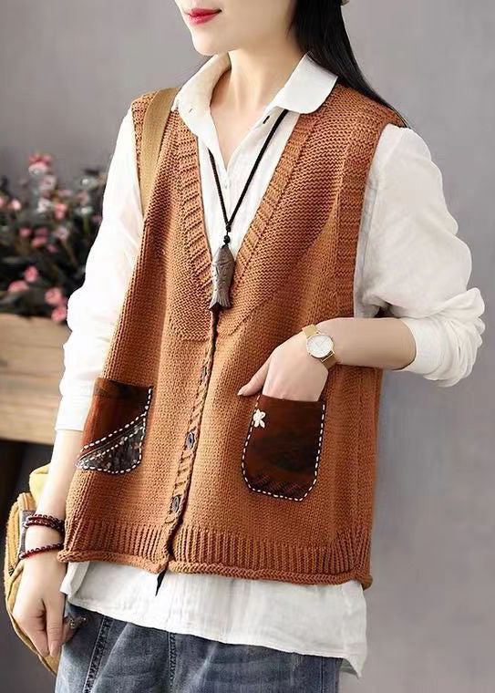 Beautifully Finished Coat in a Timeless Design