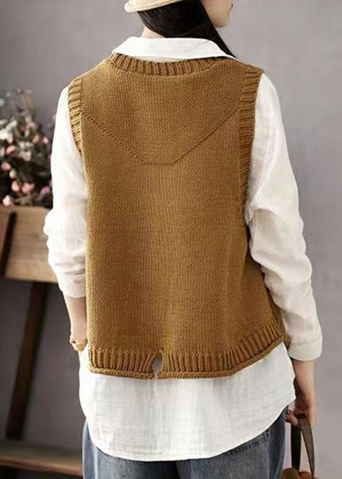 Well Tailored Coat with a Graceful Silhouette