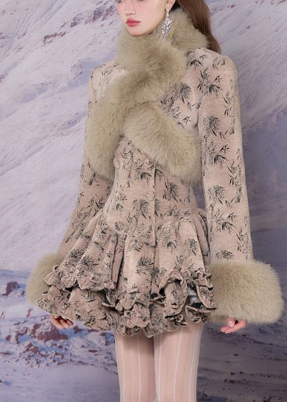 A Vintage Style Dress with Delicate Timeless Details