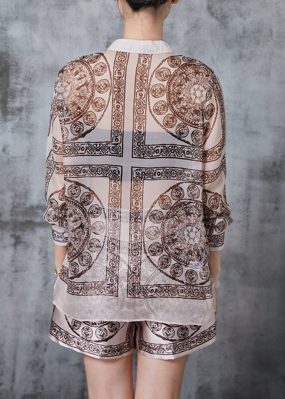 Classic Vintage & Enduringly Stylish Garment