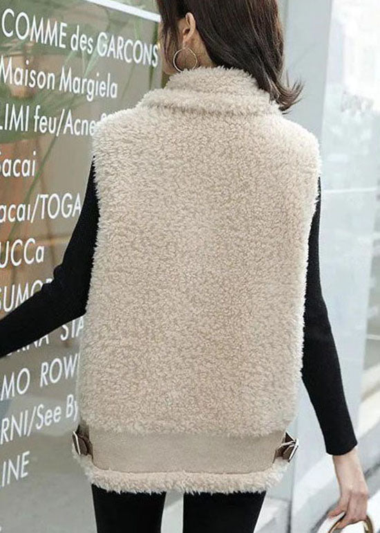 Beautifully Crafted Coat in a Classic Style