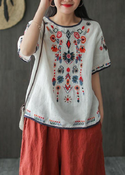 Elegantly Styled Shirt for Everyday Wear