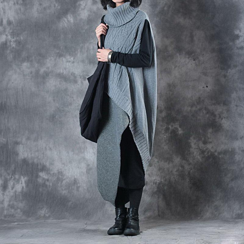 Effortlessly Elegant Garment with a Timeless Design