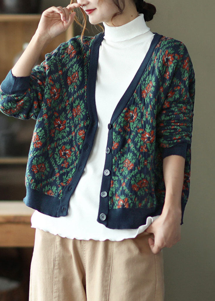 Elegantly Styled Cardigan for Everyday Wear
