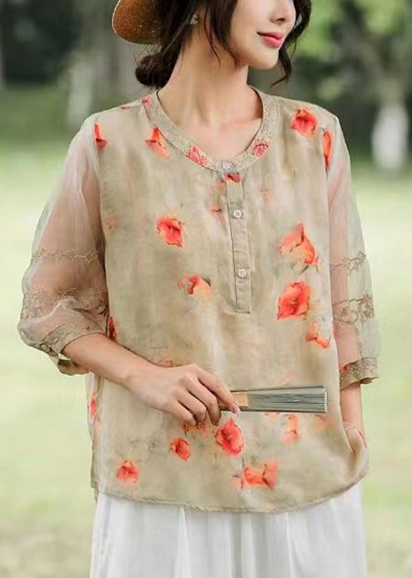 A Vintage Style Shirt with Delicate Timeless Details