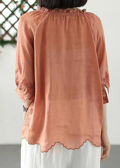 Classic Vintage Shirt with a Flattering Fit