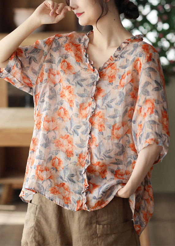 Sophisticated Blouse with a Clean Classic Look