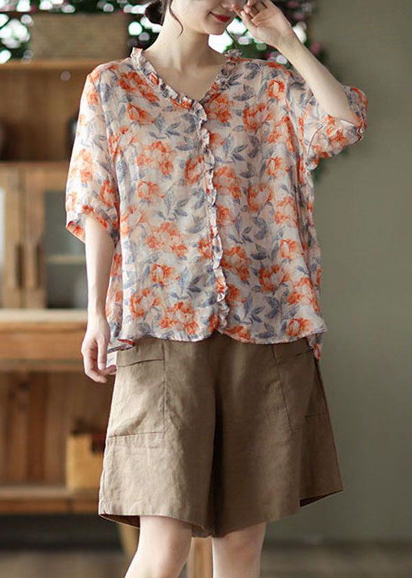 Sophisticated Blouse with a Clean Classic Look
