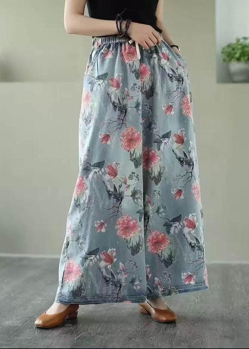 Well Tailored Pants with a Graceful Silhouette