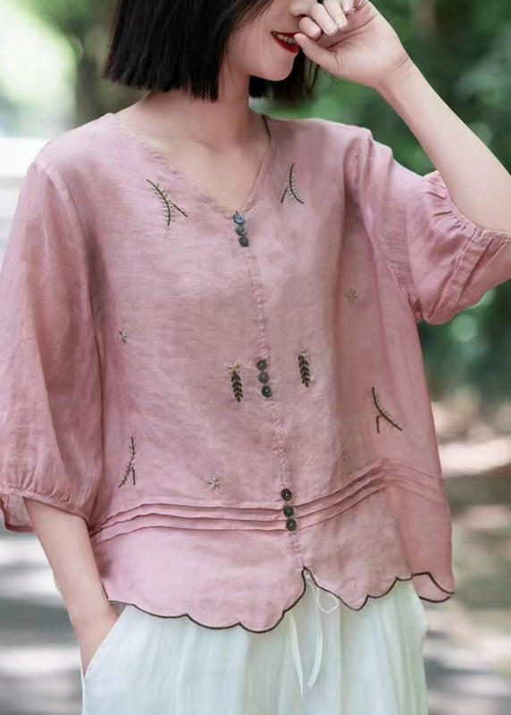 Effortlessly Elegant Top with a Timeless Design