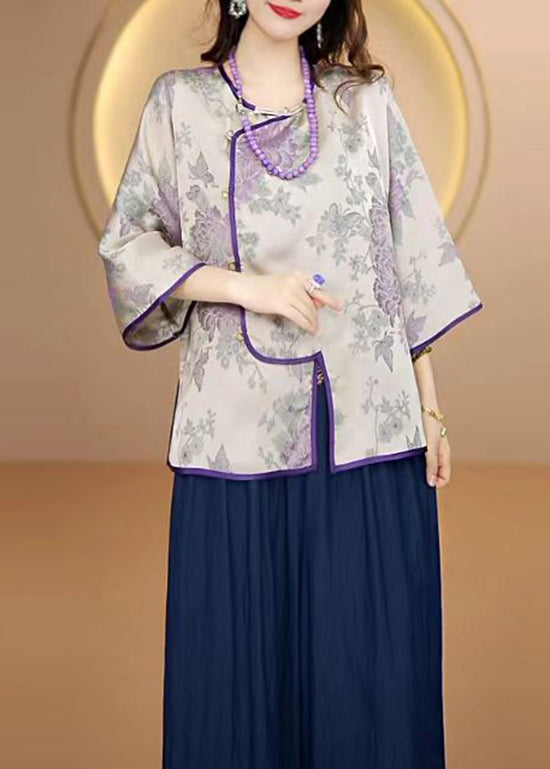 Gracefully Styled Top for Any Occasion