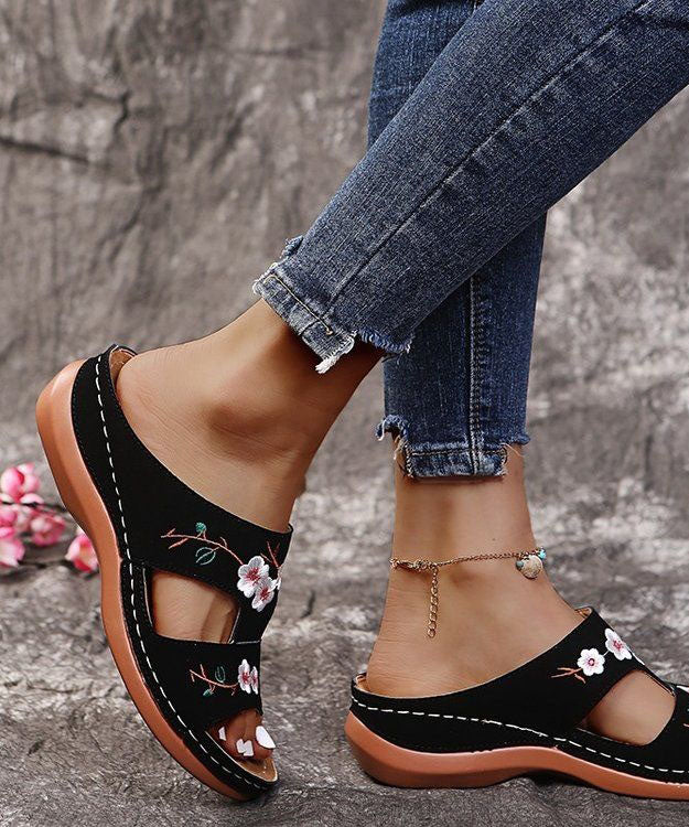 Beautifully Crafted Orthopedic Sandals