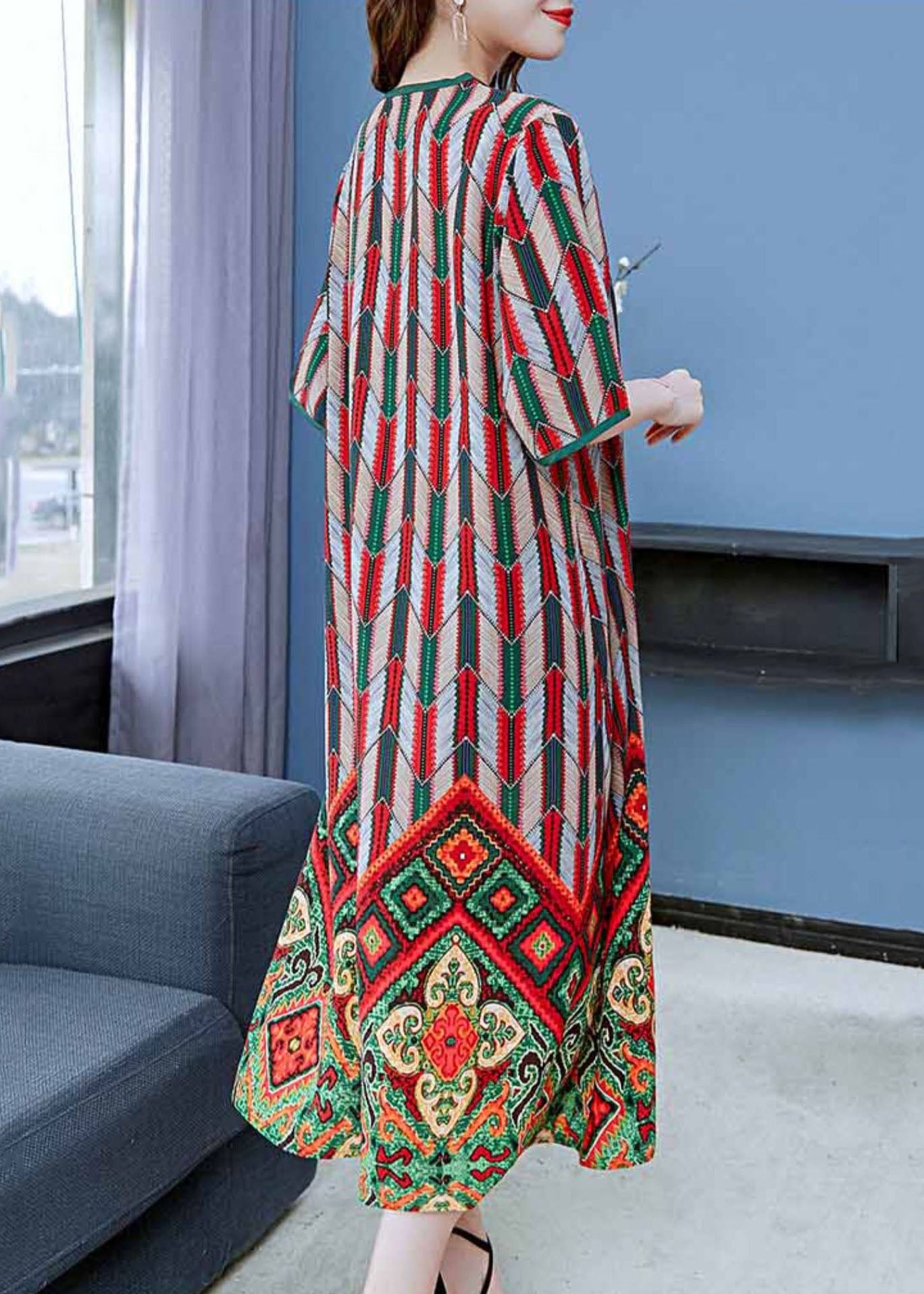 Classic Vintage & Enduringly Stylish Dress