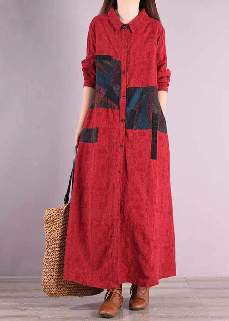 Classic Vintage Dress with a Flattering Fit