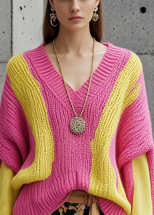 Well Tailored Sweater with a Graceful Silhouette
