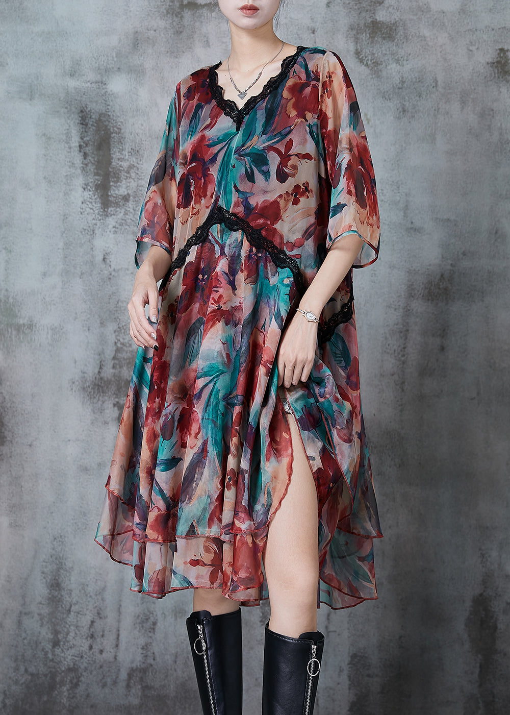 Effortlessly Elegant Dress with a Timeless Design