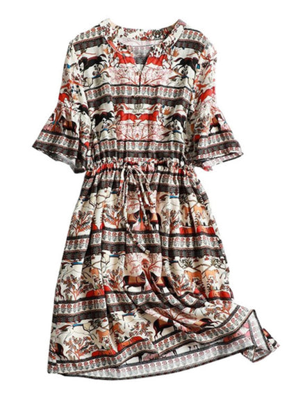 Well Tailored Dress with a Graceful Silhouette