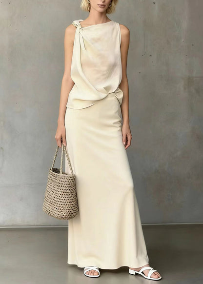 Classic Vintage Garment with a Flattering Fit