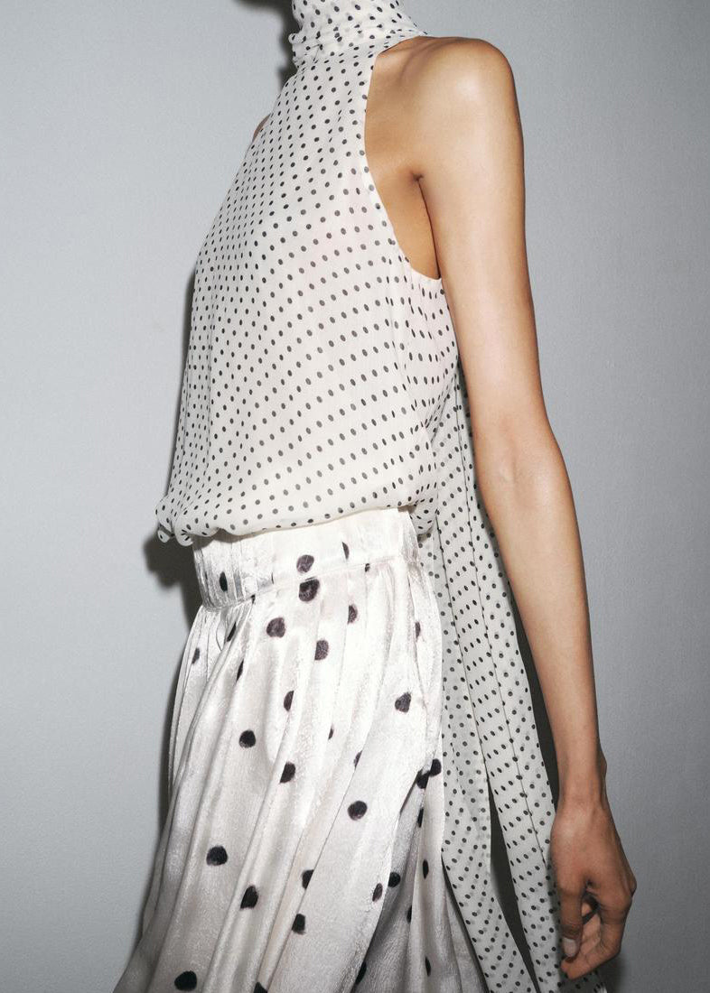 Beautifully Balanced Top with Timeless Character