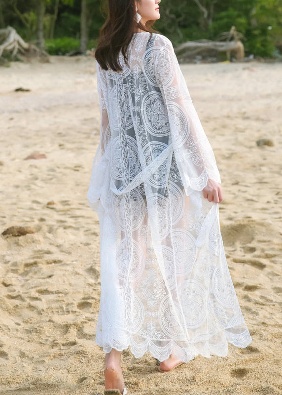 Well Tailored Cardigan with a Graceful Silhouette