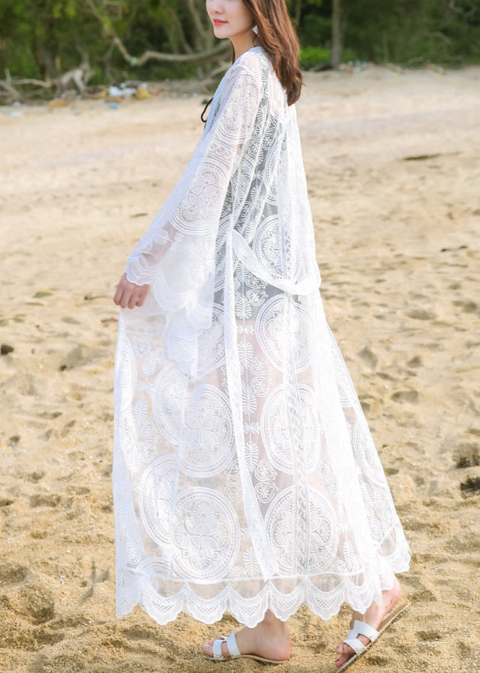 Well Tailored Cardigan with a Graceful Silhouette