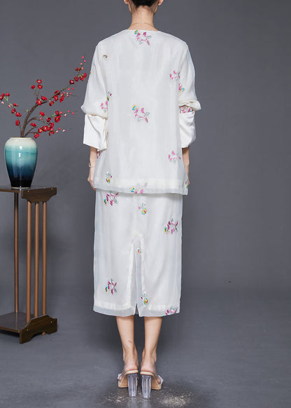 Classic Vintage Garment with a Flattering Fit